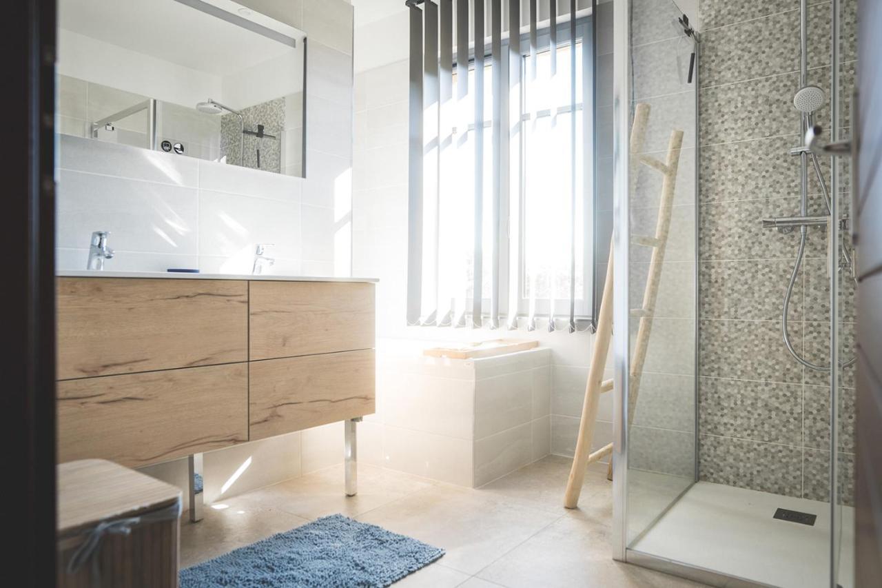Holiday home Maison Chaleureuse 3 Avec Jacuzzi Le Clos Des Gambins *